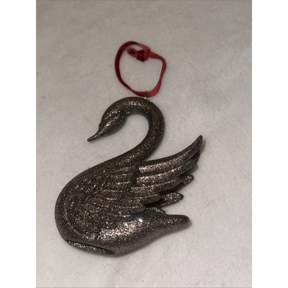 Pier One Imports Christmas Collection Glitter‎ Silver SwanlOrnament